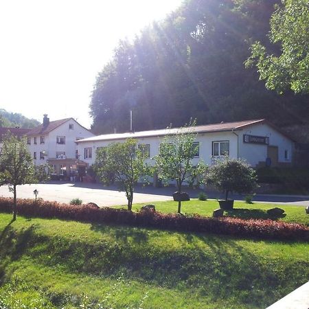 Landgasthof Zum Heiligenberg Sontra Exterior photo