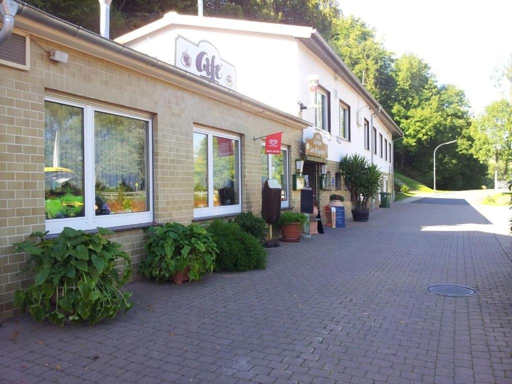 Landgasthof Zum Heiligenberg Sontra Exterior photo
